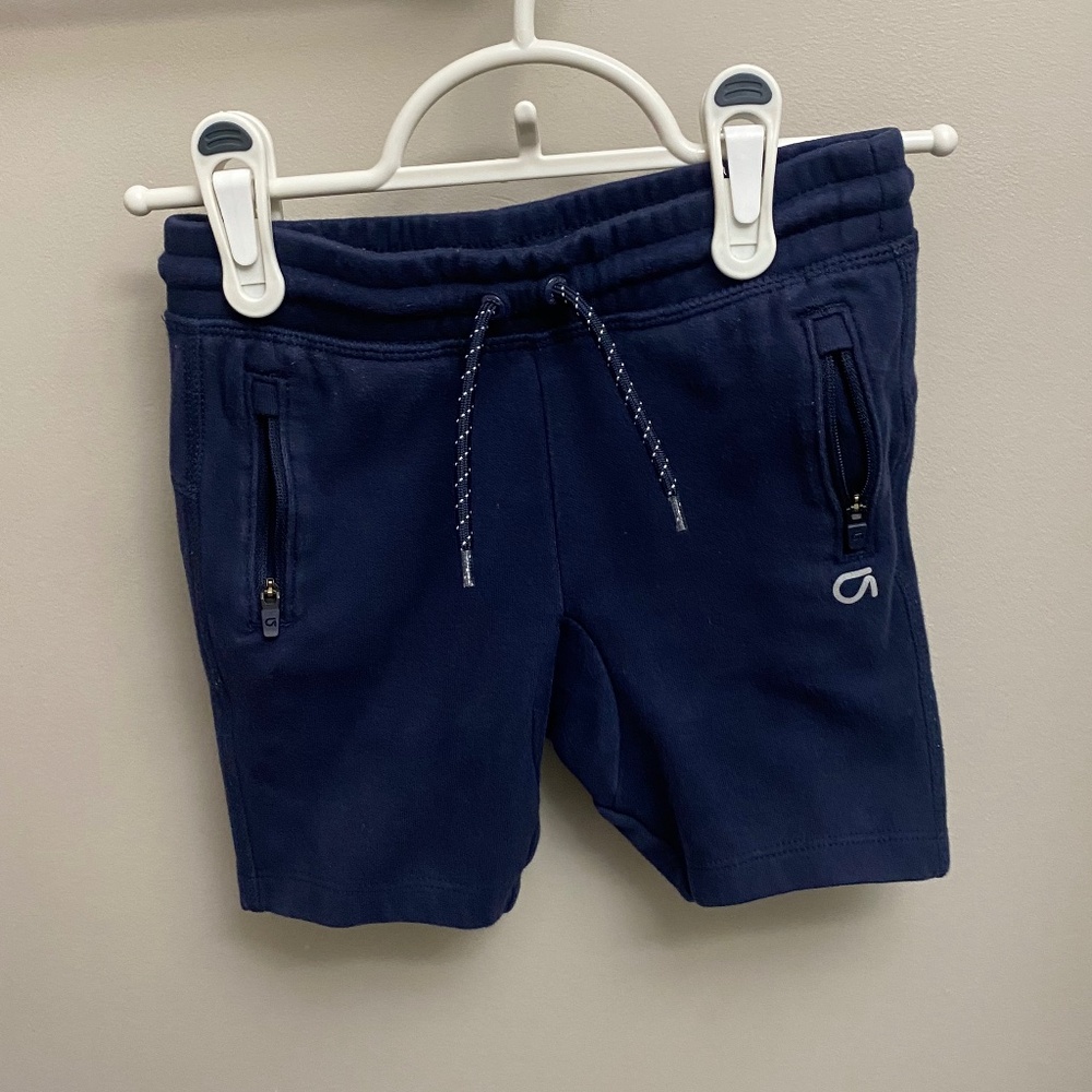 Gap Athletic Shorts 🖤3 for 10🖤